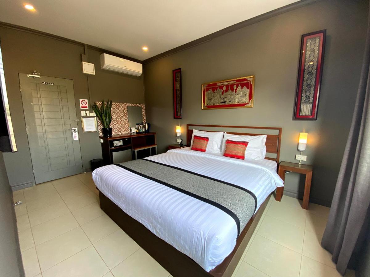 Patuxay Place Vientiane Exterior photo